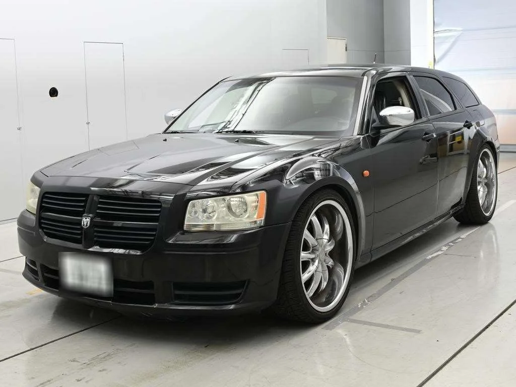 Dodge Magnum  с аукциона в Японии