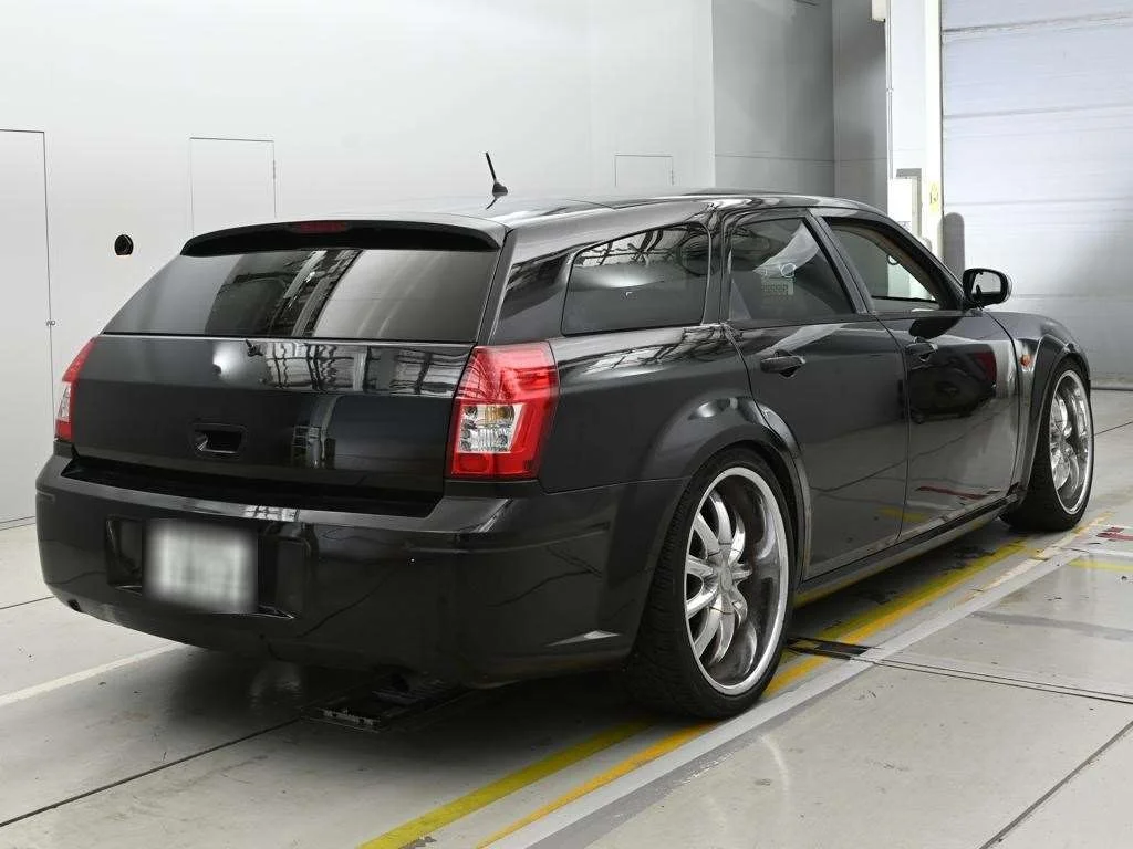 Dodge Magnum  с аукциона в Японии