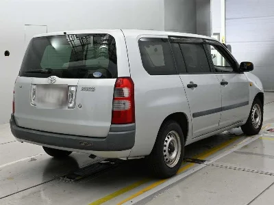 TOYOTA SUCCEED