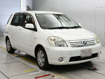 TOYOTA RAUM