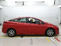 Цена авто Toyota Prius с аукционов Японии, номер кузова ZVW51, пробег 20 000, оценка 8
