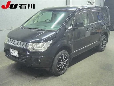 MITSUBISHI DELICA D5