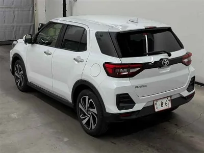 TOYOTA RAIZE