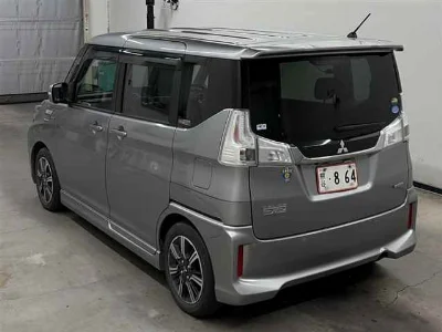 Mitsubishi Delica D:2