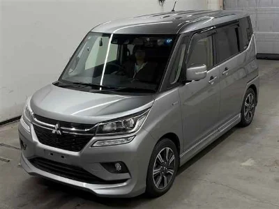 Mitsubishi Delica D:2