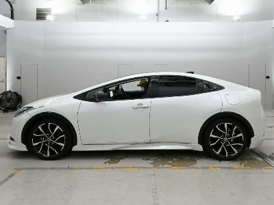 TOYOTA PRIUS PHV