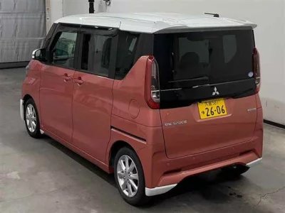 Mitsubishi eK X Space