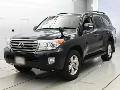 TOYOTA LAND CRUISER