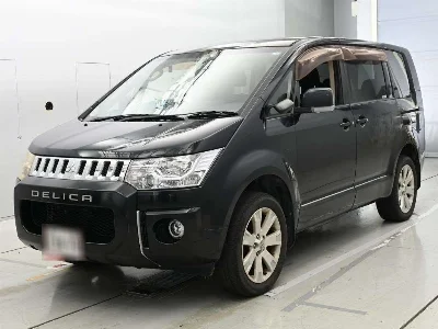 MITSUBISHI DELICA D5