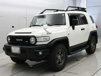 TOYOTA FJ CRUISER