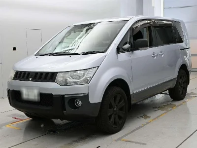 Статистика аукционов Mitsubishi Delica D:5