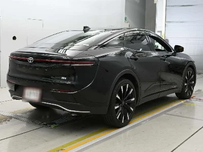 Toyota Crown Crossover