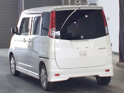 Suzuki Palette