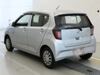 Цена авто Daihatsu  с аукционов Японии, номер кузова LA360S, пробег 118 000, оценка 8