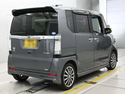 Honda N BOX CUSTOM