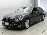 Цена авто Toyota CROWN HYBRID с аукционов Японии, номер кузова AZSH20, пробег 65 000, оценка 3