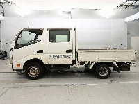 Цена авто Toyota DYNA TRUCK с аукционов Японии, номер кузова KDY231, пробег 147 000, оценка 6