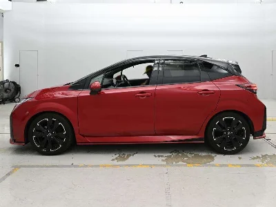 Nissan Aura