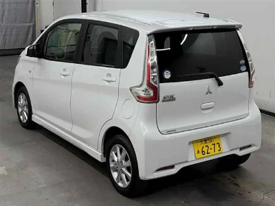 Mitsubishi ek Custom