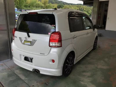 TOYOTA PORTE