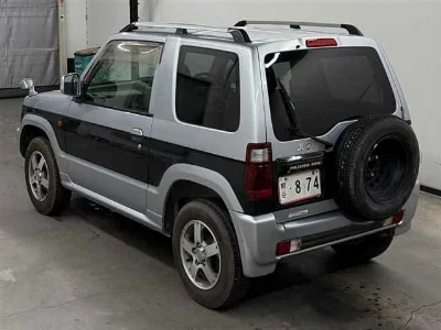 Mitsubishi Pajero Mini