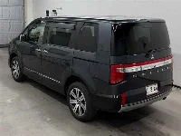 Цена авто Mitsubishi  с аукционов Японии, номер кузова CV1W, пробег 55 000, оценка 6