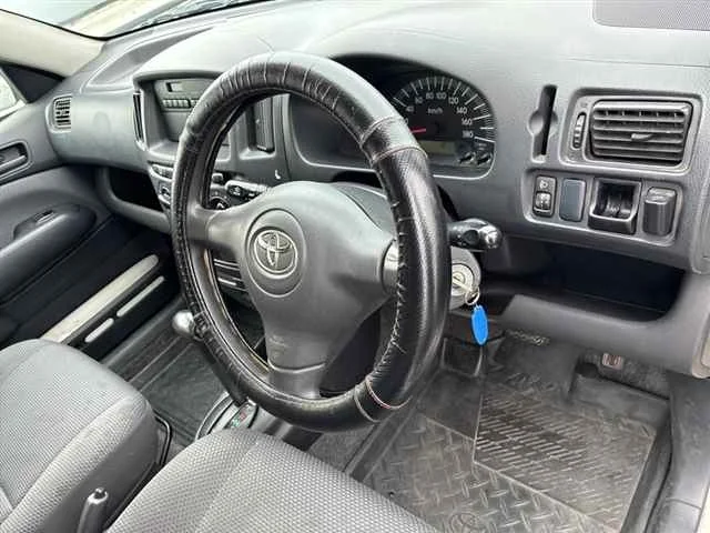 Toyota SUCCEED VAN  с аукциона в Японии