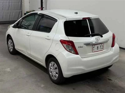 TOYOTA VITZ