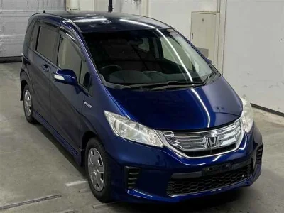 HONDA FREED SPIKE