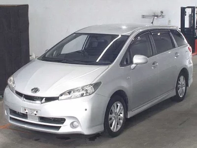 TOYOTA WISH