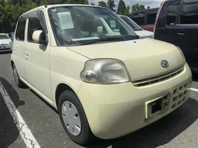 DAIHATSU ESSE