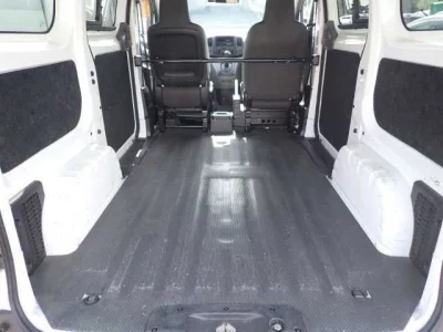 Nissan NV200 VANETTE VAN
