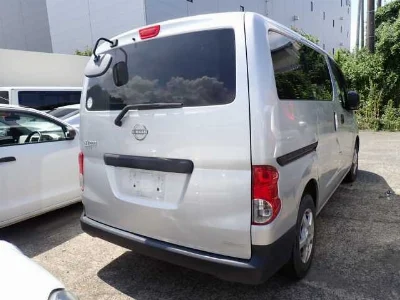 Nissan NV200 VANETTE VAN