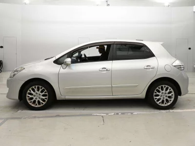 Toyota Blade