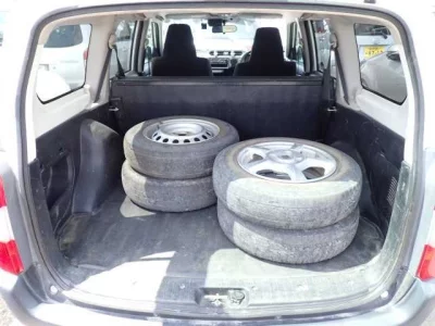 MAZDA FAMILIA VAN