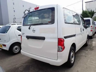 Nissan NV200 VANETTE VAN