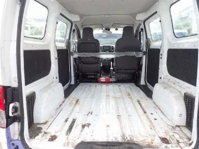 Nissan NV200 VANETTE VAN