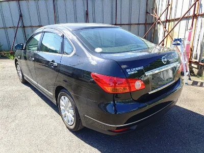 Nissan BLUEBIRD SYLPHY