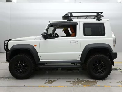 Suzuki Jimny Sierra