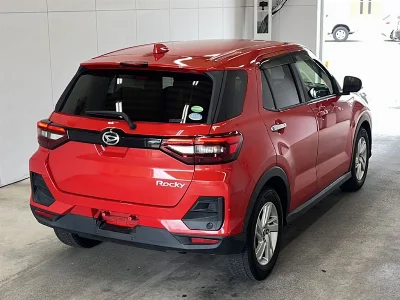 DAIHATSU ROCKY