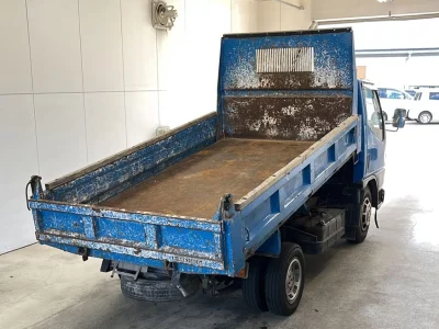 Mitsubishi Fuso Canter