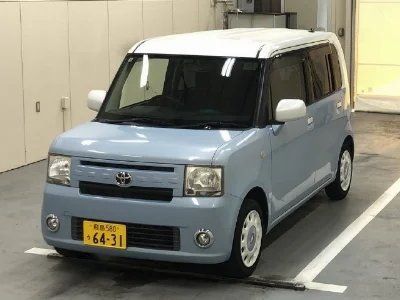 Toyota Pixis Space