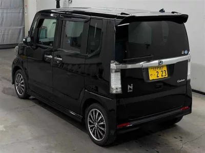 Honda N BOX CUSTOM