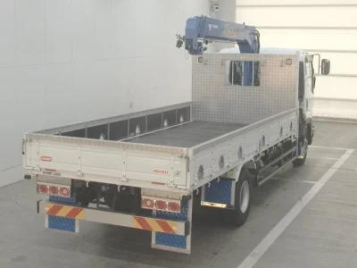 Isuzu Forward