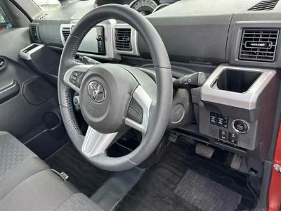 TOYOTA PIXIS MEGA
