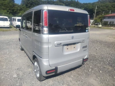 Suzuki Spacia