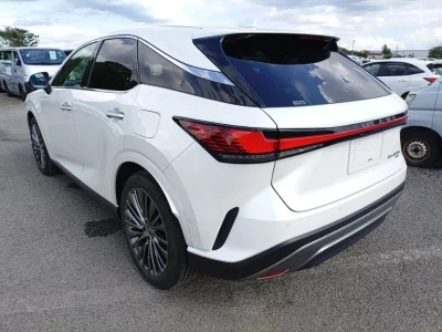 Lexus RX450h+