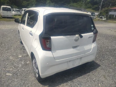 DAIHATSU MIRA E S