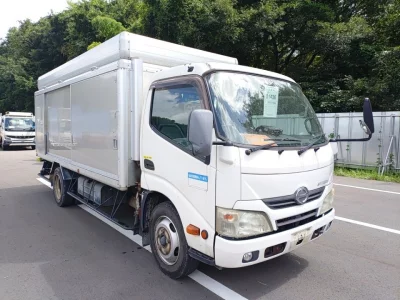 Hino Dutro