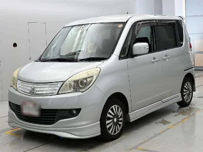 Mitsubishi Delica D:2